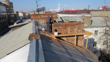 ремонт крыши в школе
