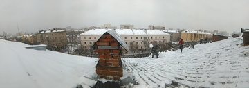Уборка снега трактором