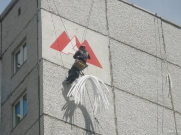 Пескоструйная обработка резервуаров