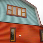 Окраска деревянного дома