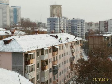 уборка снега с крыши стоимость